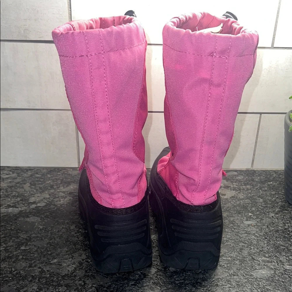 Kamik bold boots